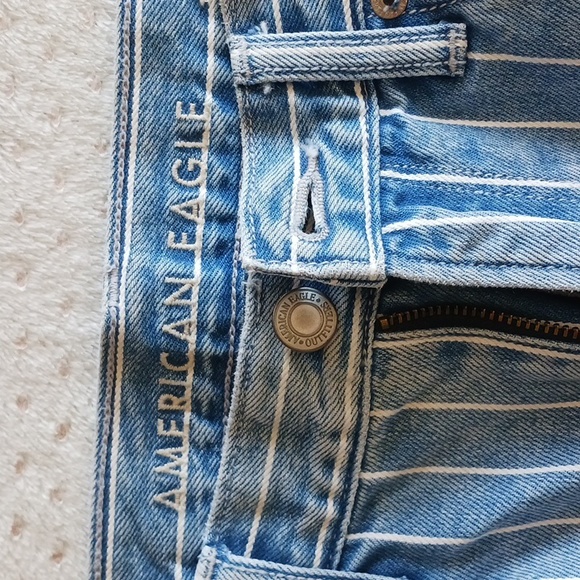 American Eagle striped high rise Jeans - Picture 5 of 12